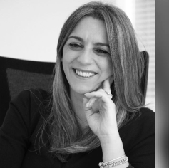 Antonella Oliviero - CEO, Consulsat